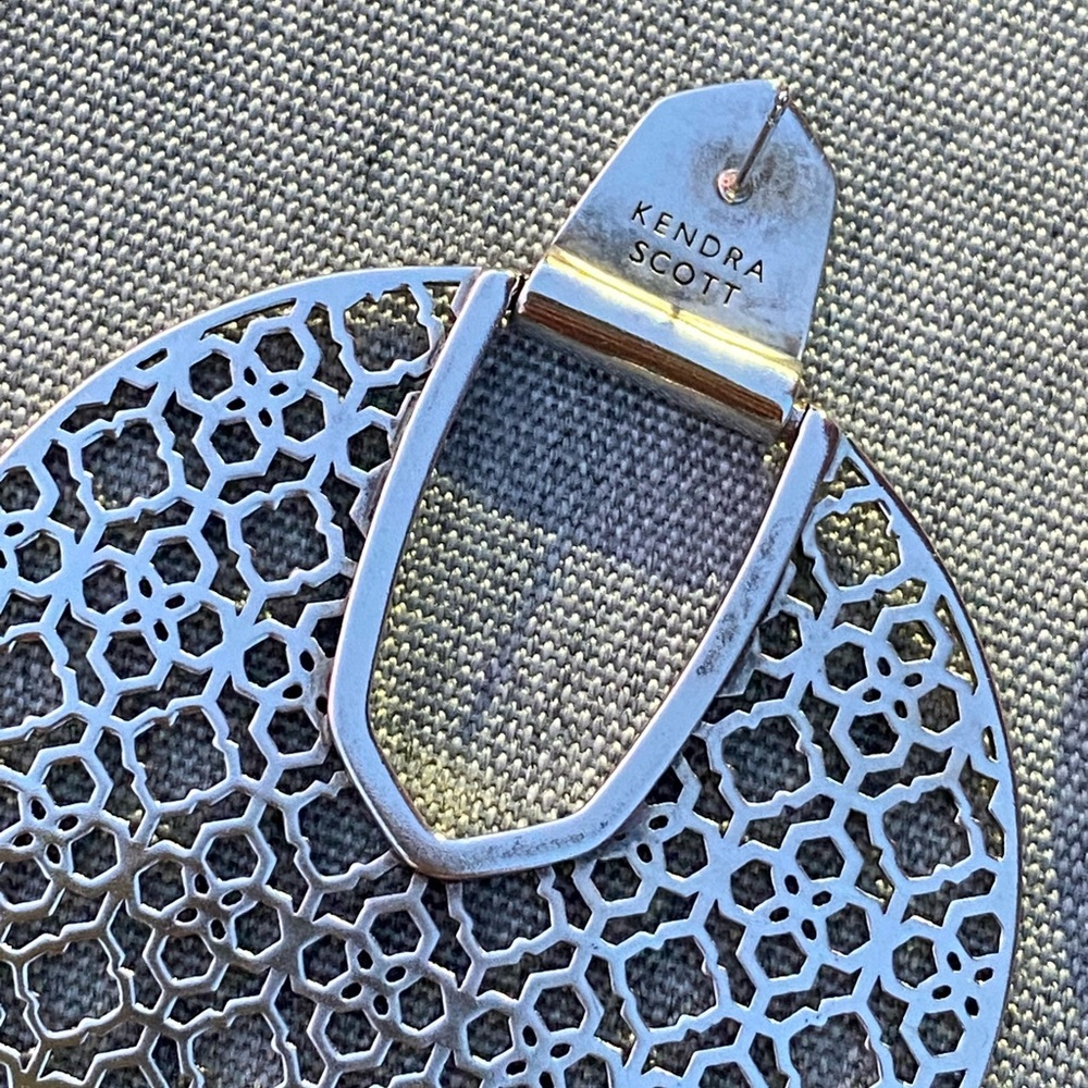 Kendra Scott Diane Drop Silver Rhodium Plated Filigree Statement Earrings - Picture 5 of 9
